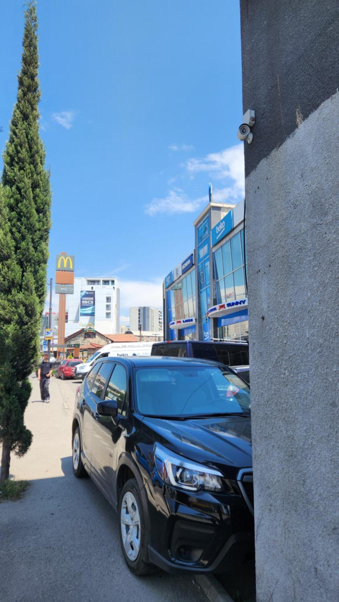 Hotel ,,Mega" ティビリシ エクステリア 写真